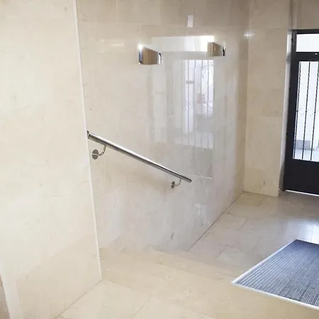 Ap1102 Апартаменты *